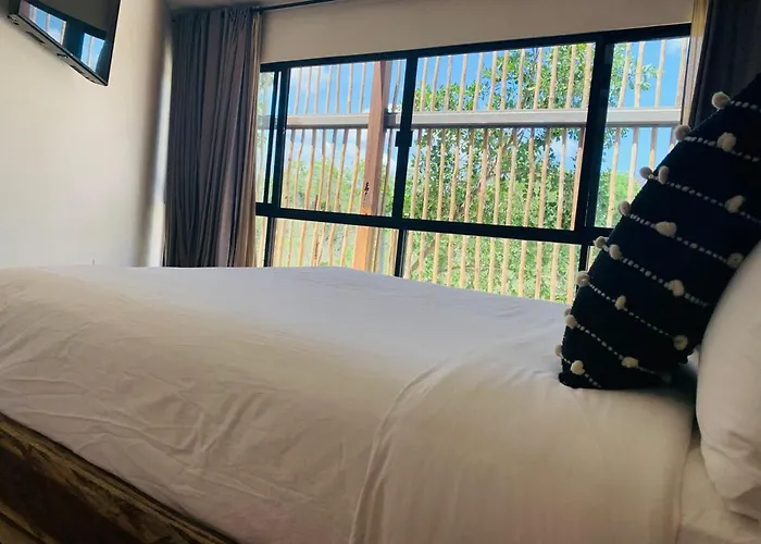1 Bed Private Balcony Great Location Apartamento