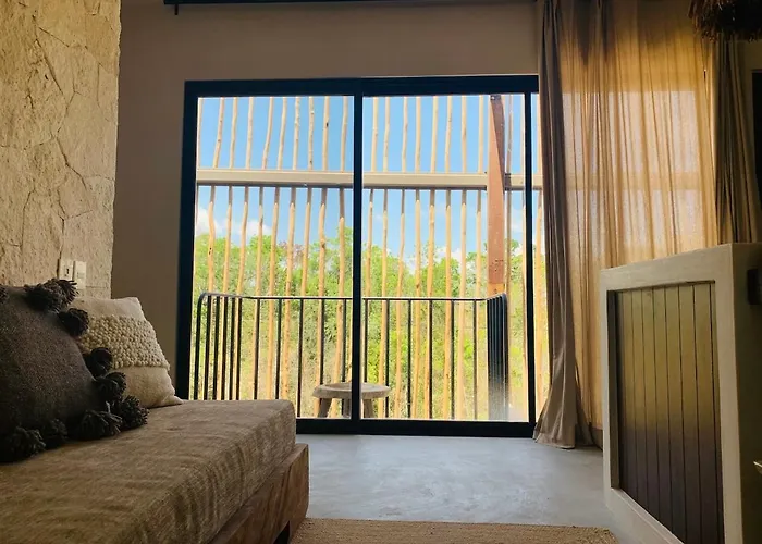 1 Bed Private Balcony Great Location * Tulum